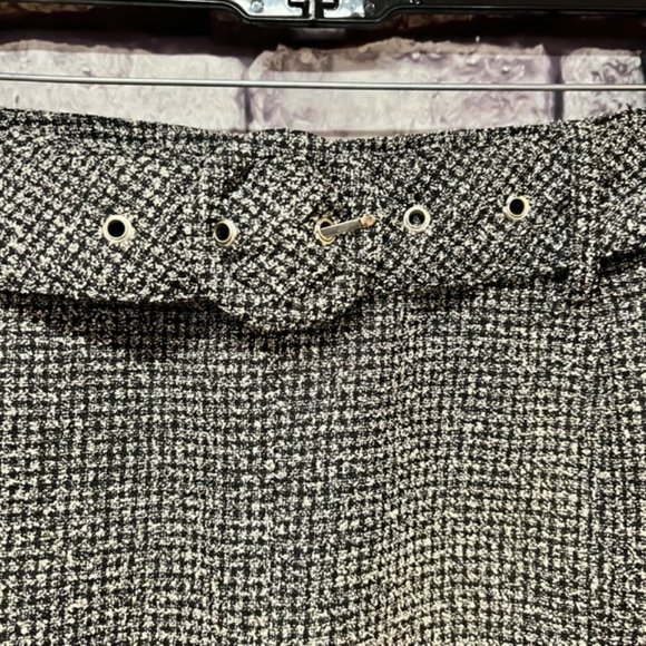 Outfit Petite Black & Ivory Fully Lined Skirt Size 8P - Picture 3 of 8